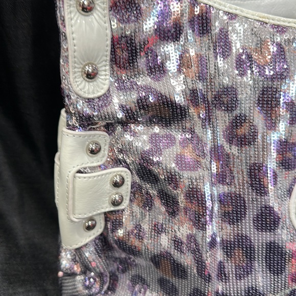 Sharif Cheetah Handbag - Picture 2 of 10